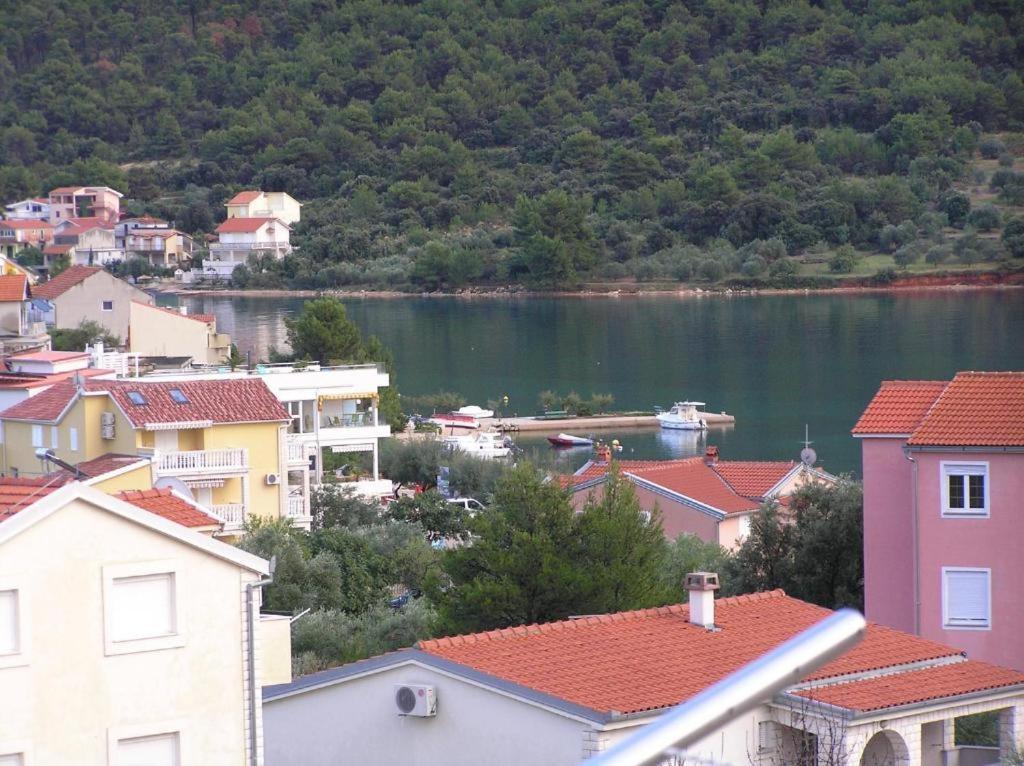 Apartments Cosic Grebastica Exterior photo